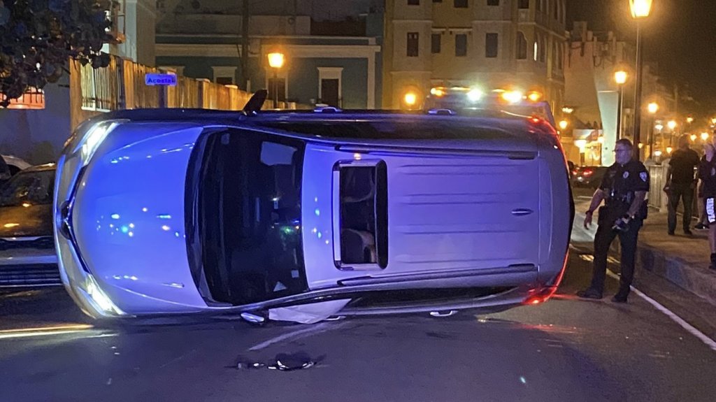  Municipales de San Juan llegan a un accidente de auto y encuentran a conductor &ldquo;Borracho y con drogas&rdquo; 