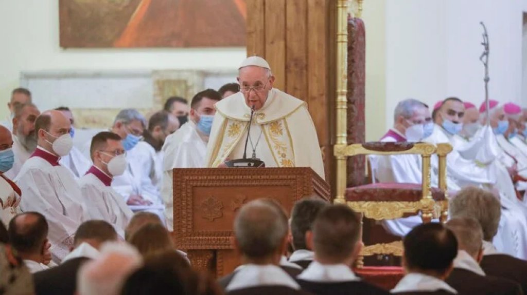  El papa Francisco celebra en Irak la primera misa de un papa con el rito caldeo 