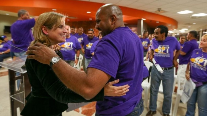 Investigaran a Carmen Yulin por supuesto esquema de "pay for play" con sindicatos del municipio