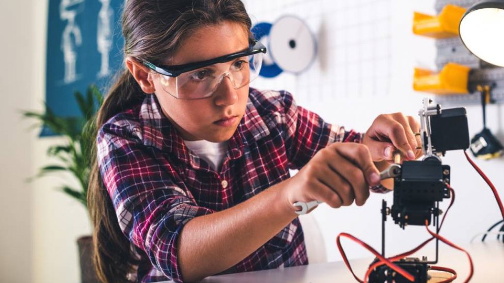  Iniciativa para el empoderamiento de las ni&ntilde;as en las ciencias 