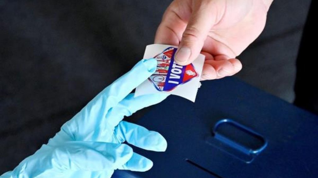  Cierran las urnas en Haw&aacute;i y ya solo siguen abiertas algunas en Alaska 