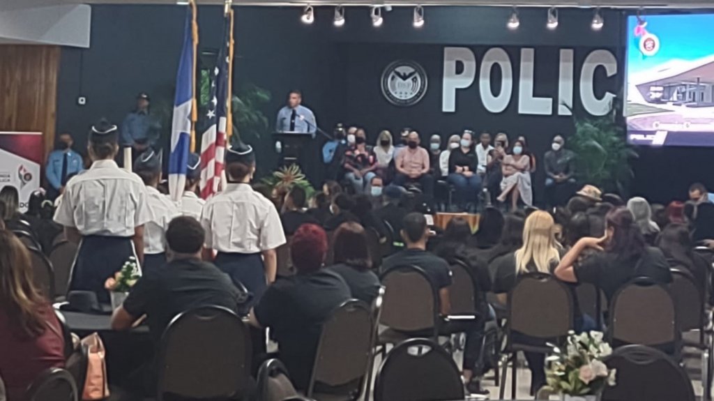  Juran Consejo Comunitario de Liga Atl&eacute;tica Policiaca en comunidades de Vega Alta 