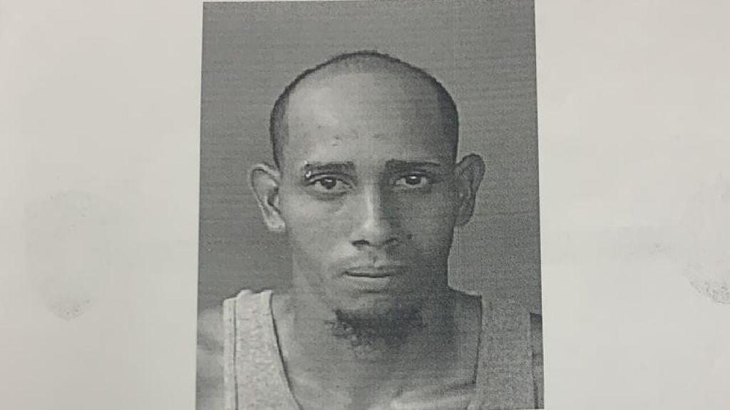  A la c&aacute;rcel hombre sorprendido con un carro robado en San Juan 