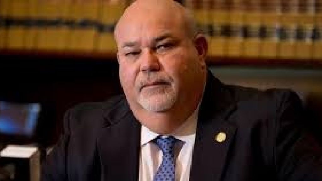  Johnny M&eacute;ndez dice dar&aacute;n espacio al gobernador para que entienda proyecto sobre aborto 