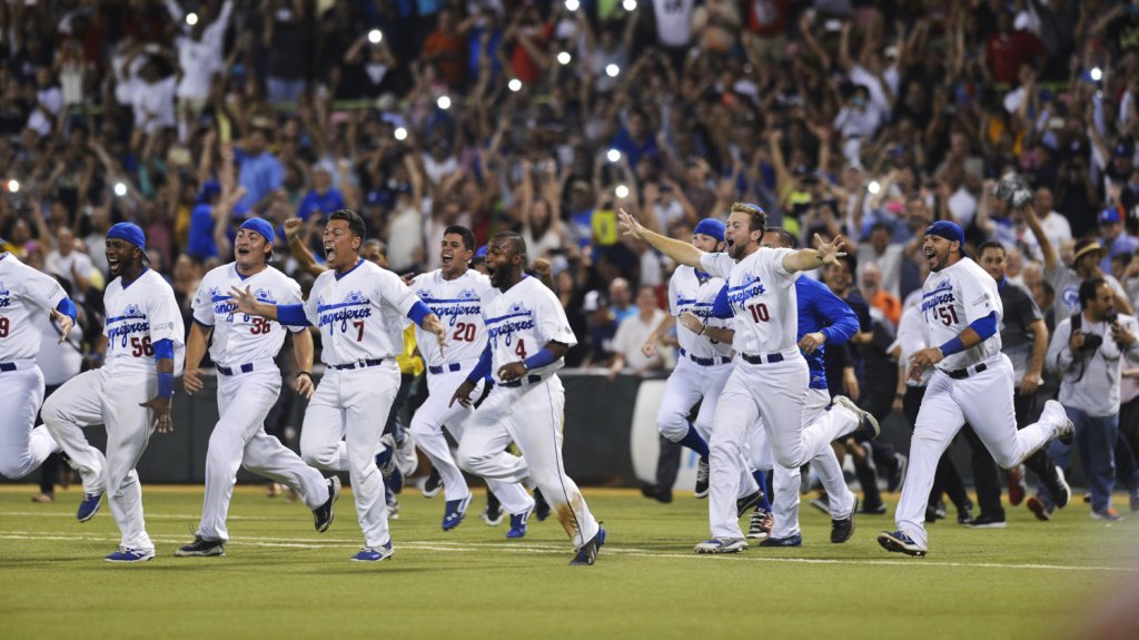  Cangrejeros vencen a los Criollos 