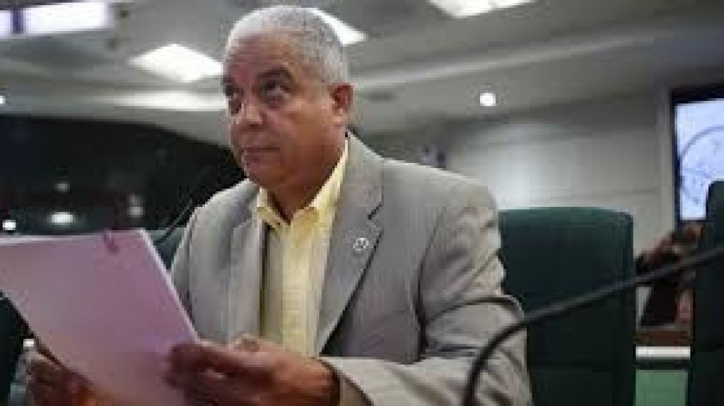  Presidente de la U.I.A cataloga de errada orden de secretaria de Justicia 