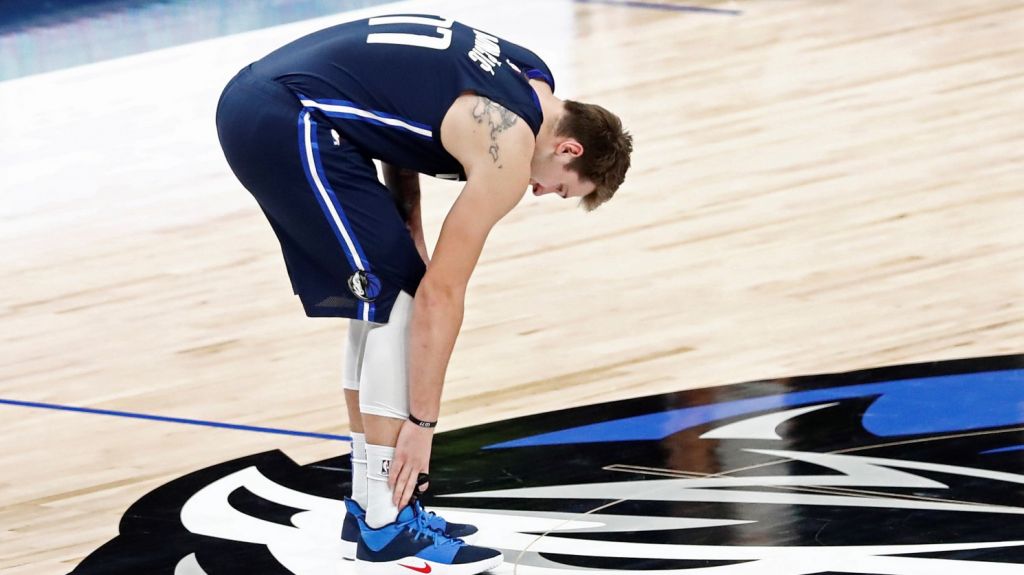  Westbrook destaca con triple-doble; Doncic empata la marca de Jordan 