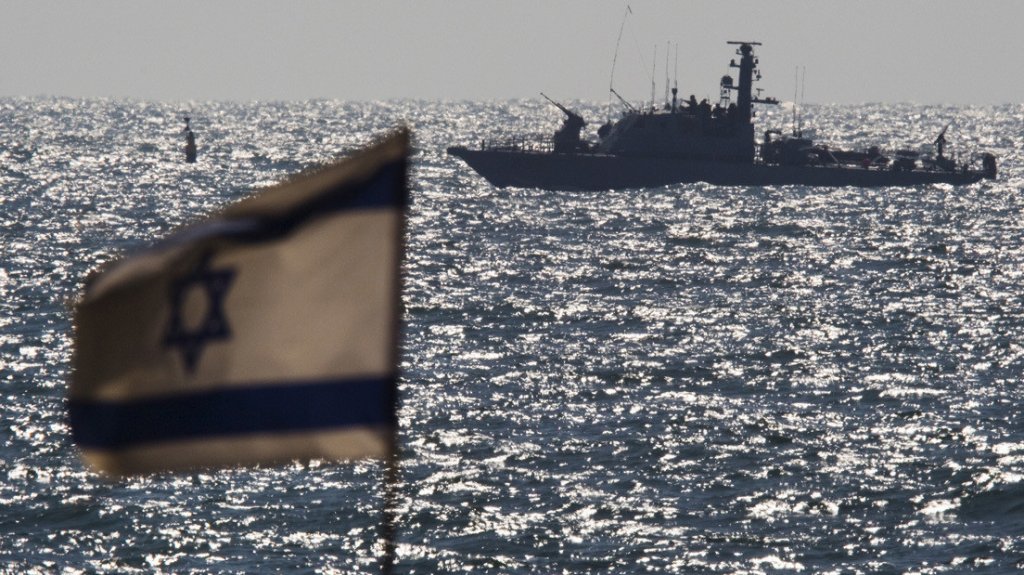  Reportan un ataque con un misil lanzado por Ir&aacute;n contra un buque israel&iacute; en el mar Ar&aacute;bigo 