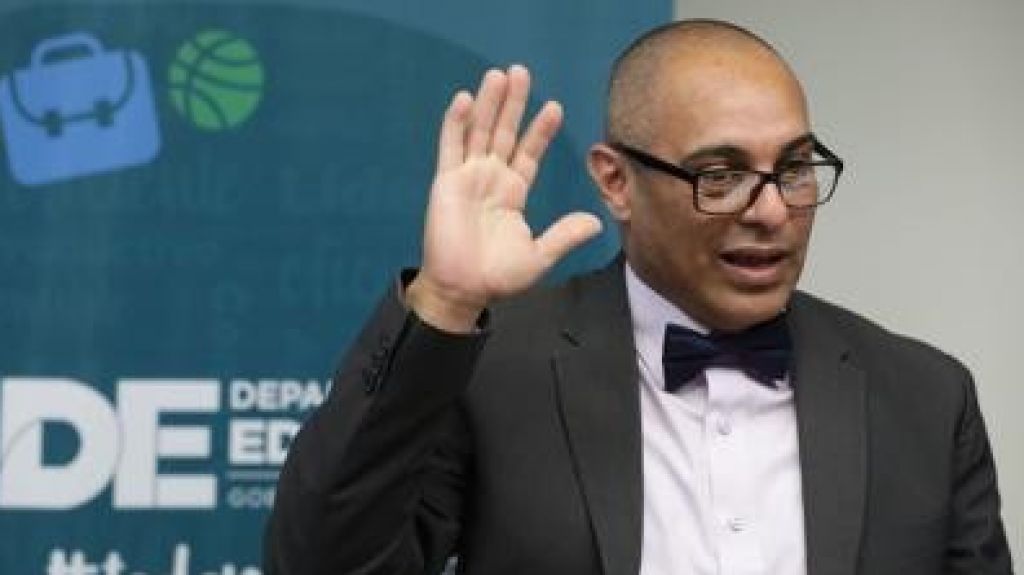  Reaccionan jefes de ASES y Educaci&oacute;n a arrestos federales 