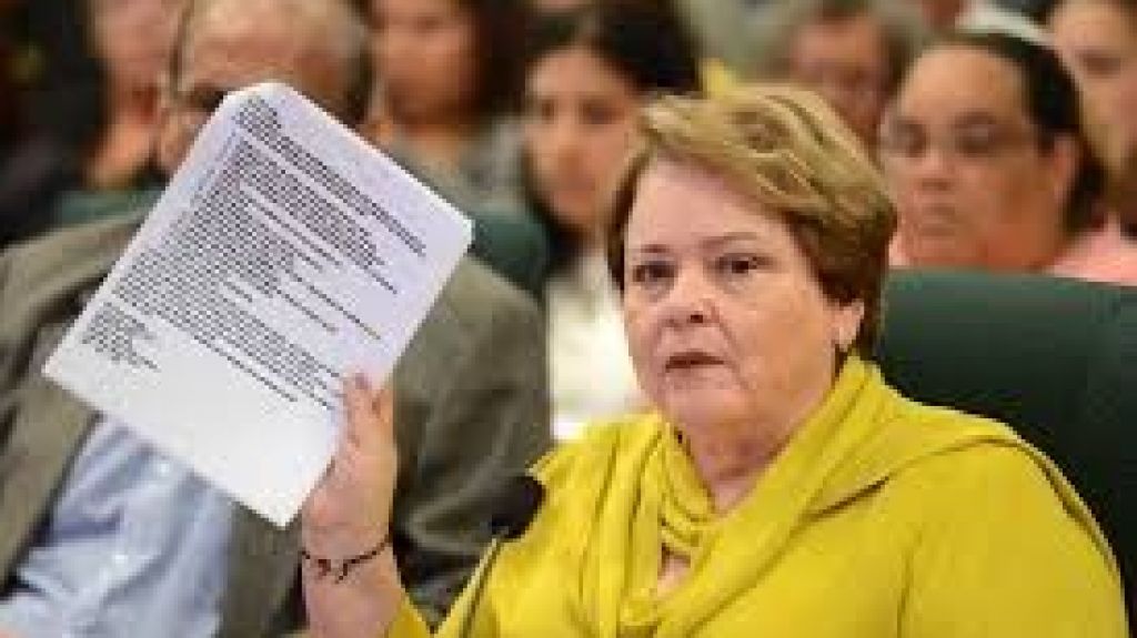  Asociaci&oacute;n de Maestros lista para someter alegatos ante el Supremo sobre escuelas charters y vales educativos 