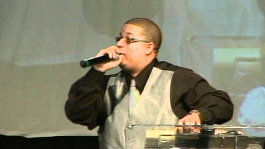  Tirotean la iglesia del pastor H&eacute;ctor Delgado 