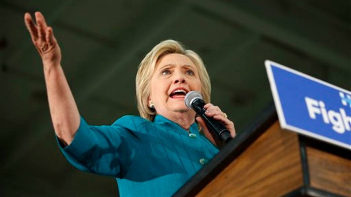 Clinton arrasa en Islas VÃ­rgenes y se acerca a la nominaciÃ³n