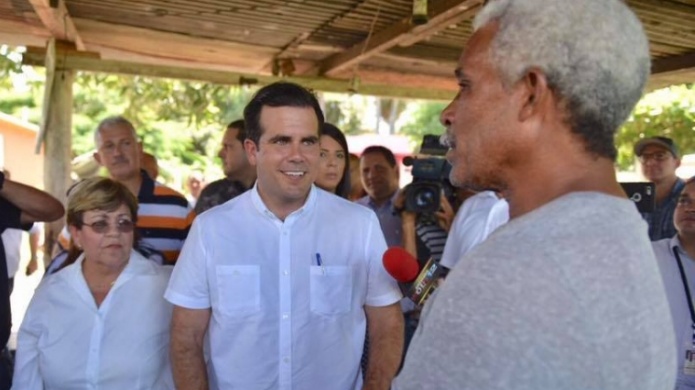 Video: Gobernador se une a la Alcaldesa de Ponce para realizar desalojos en zonas inundables 