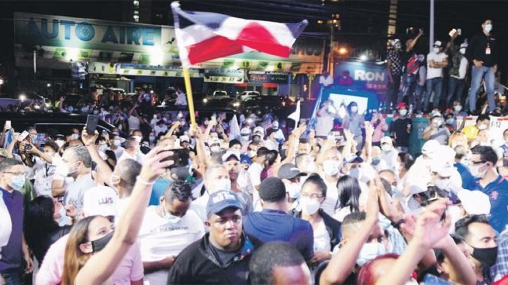  Presidente electo Abinader gobernará en situaciones difíciles debido a la pandemia y recibirá un país acorralado por las deudas 