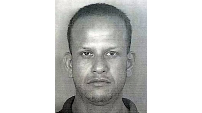 Ingresan a prisiÃ³n a sujeto sorprendido en pleno escalamiento de una barberÃ­a