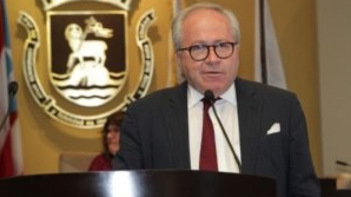 Recomienda Legislatura de San Juan otorgar 700 dÃ³lares de Bono de Navidad