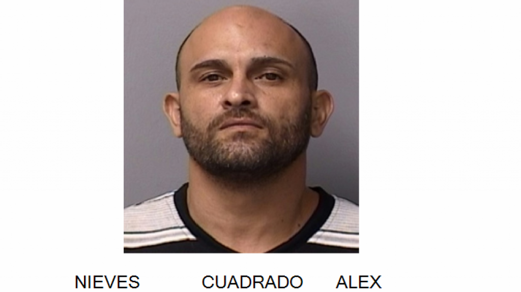  A la cárcel por amenazar a su pareja con un martillo en Comerio 