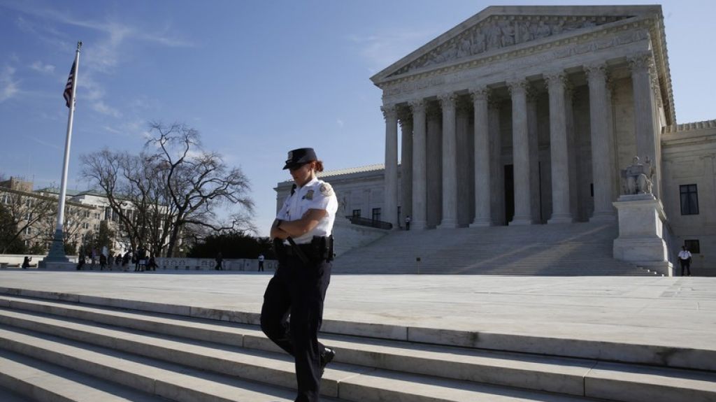  Ni&ntilde;a de siete a&ntilde;os pasa de testigo clave a se&ntilde;alada por el asesinato de su hermano de dos 