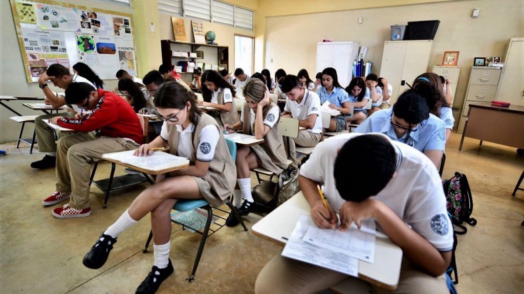  Cuestionan improvisaci&oacute;n del DE ante pr&oacute;ximo inicio del a&ntilde;o escolar 