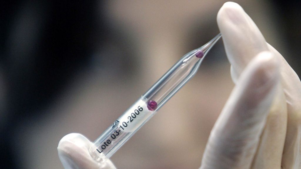  ADN en cuchara de pl&aacute;stico conduce al arresto de un sospechoso por violaci&oacute;n 