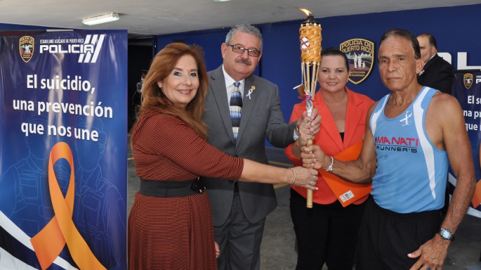 LA POLICIA SE UNE A CAMPAÃA EN CONTRA DEL SUICIDIO
