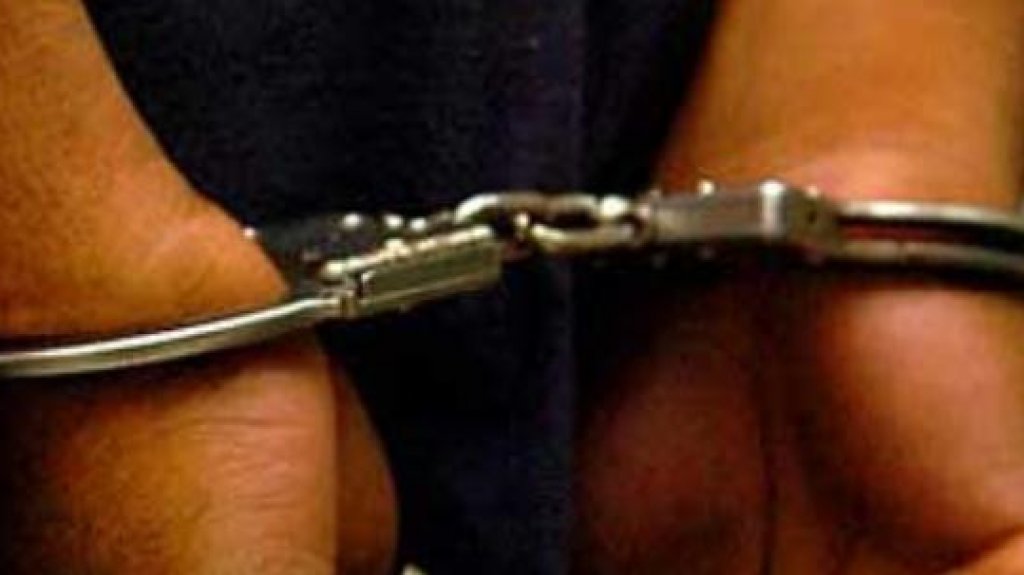  Municipales de San Juan arrestan deambulante que se rob&oacute; un auto con un bebe de 9 meses en el interior 
