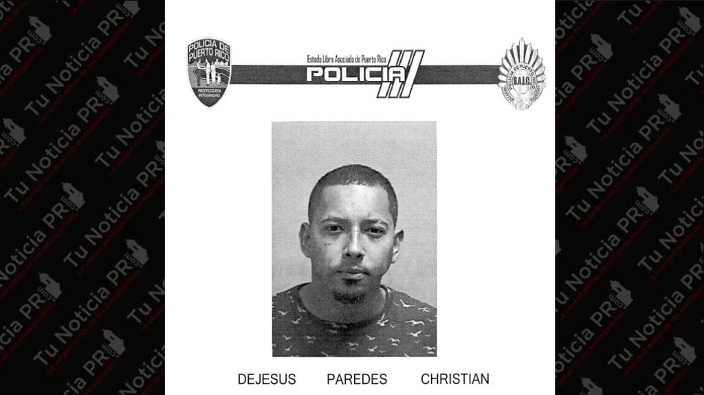  Este hombre llegó al cuartel de Santa Isabel pidiendo ayuda y luego intentó quitarle el arma a un policía 