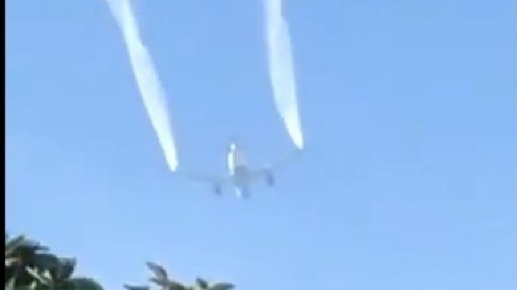  VIDEO: Un avi&oacute;n arroja combustible sobre una escuela primaria en Los &Aacute;ngeles y provoca un masivo despliegue de bomberos y m&eacute;dicos 
