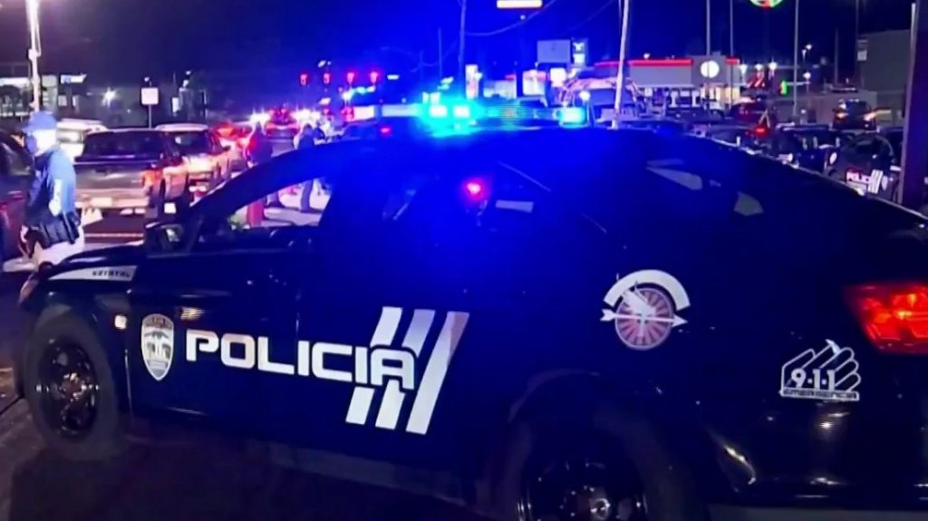  Multan y cierran negocios en &aacute;rea polic&iacute;aca de Arecibo 