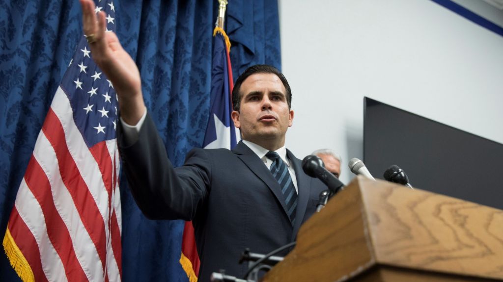  Gobernador invita a "innovadores del mundo" a probar ideas en isla 