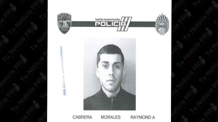 Cargos a exempleado de JC Penney por regalarle ropa a los "Panas"