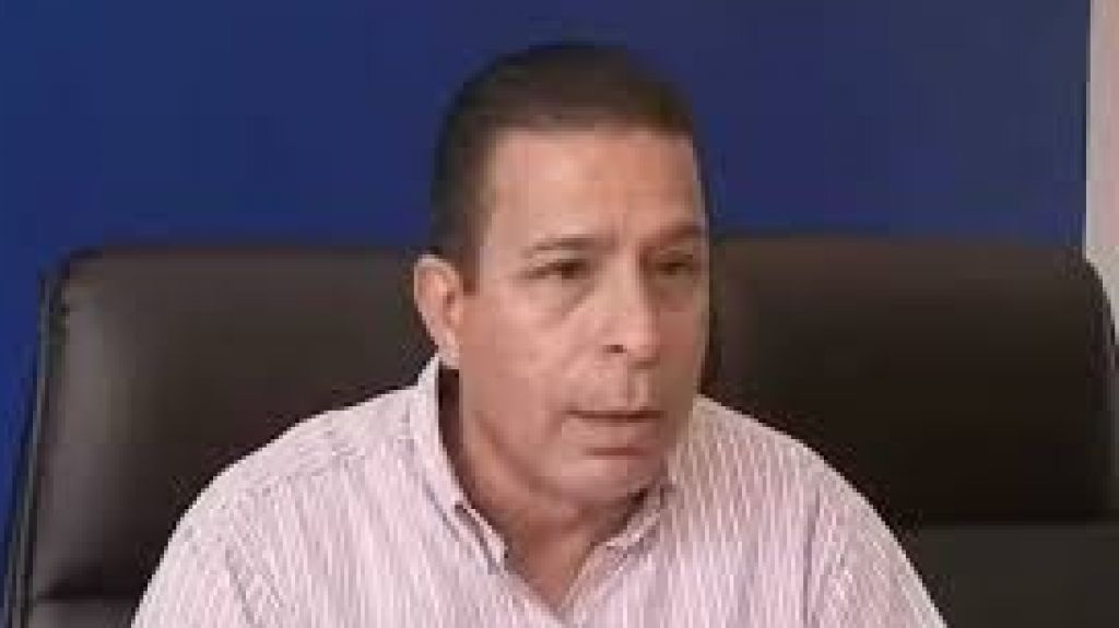  Charbonier refiere a Justicia y la CDC al alcalde de San Germ&aacute;n 