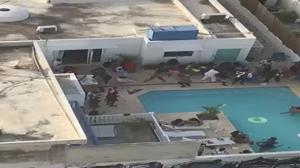  Viral video del “Party” de Turistas en San Juan 