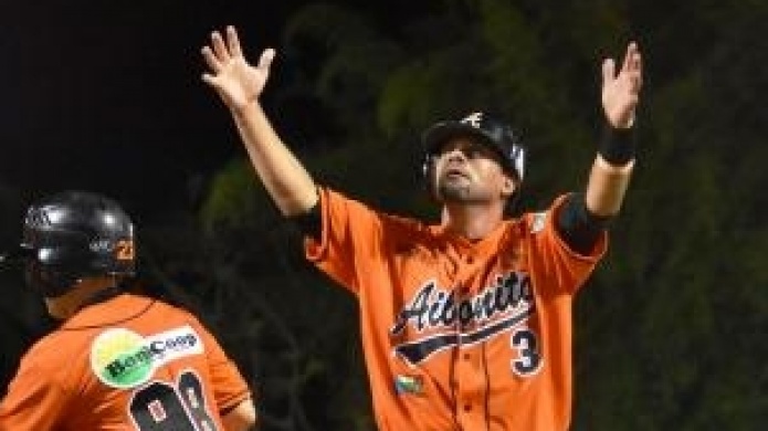  Polluelos y Poetas dominan tanda del miÃ©rcoles y se acercan a la postemporada