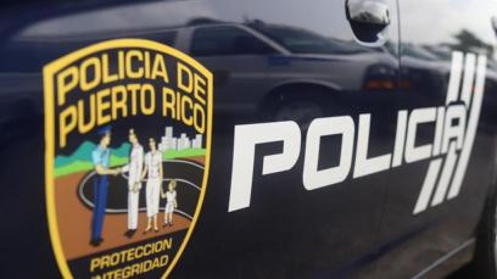  Ca&iacute;da de cables el&eacute;ctricos obliga al cierre de carriles en carretera en Bayam&oacute;n 
