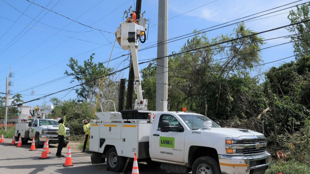  Pierluisi considera que devolverle a la AEE la transmisi&oacute;n y distribuci&oacute;n de energ&iacute;a ser&iacute;a como &ldquo;una pel&iacute;cula de horror&rdquo; 