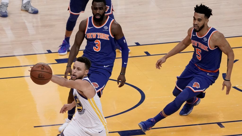  &nbsp;Curry surge imparable en el tercer periodo y ganan Warriors 