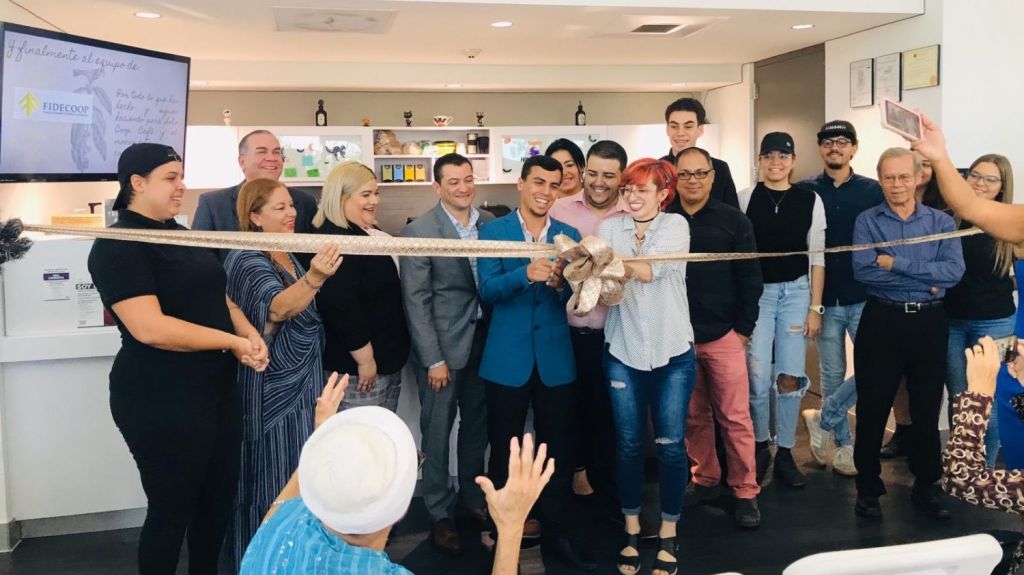  Inauguran cooperativa estudiantil en la UPR de Arecibo 