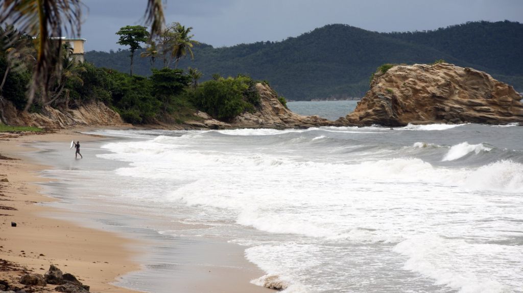  Puerto Rico retoma la normalidad tras el paso de Dorian sin incidentes 