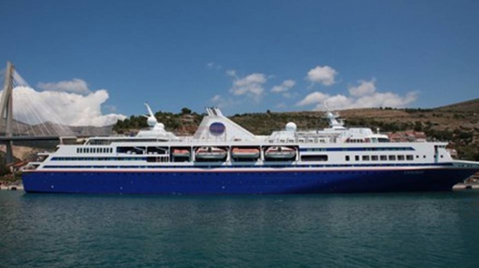 Crucero acadÃ©mico de EEUU llega a Cuba con 624 estudiantes universitarios