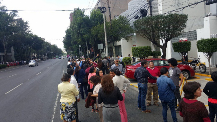 Un sismo de magnitud 5,4 sacude la Ciudad de MÃ©xico