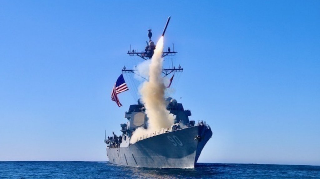  La Armada de EE.UU. introduce una nueva versi&oacute;n del misil de crucero Tomahawk 