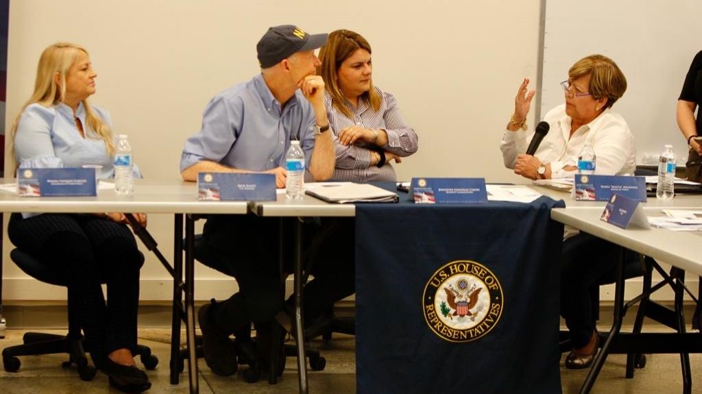  Alcaldesa de Ponce recibe visita de funcionarios federales para conocer de primer plano las necesidades de la ciudad 