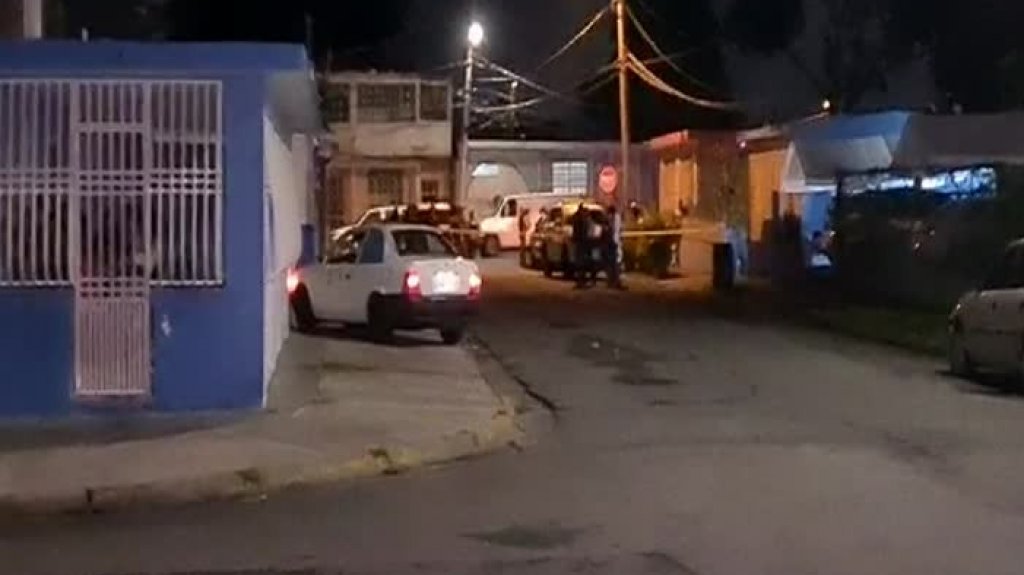  Video: tiroteo anoche en Carolina deja dos hombres muertos dentro de un auto 