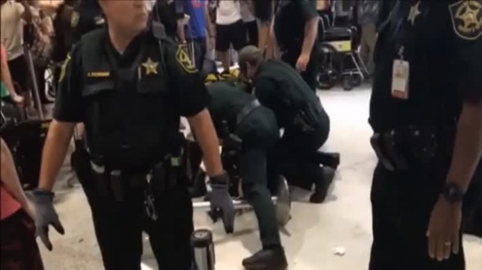 Video: MotÃ­n en aeropuerto de Florida por vuelos de Spirit cancelados