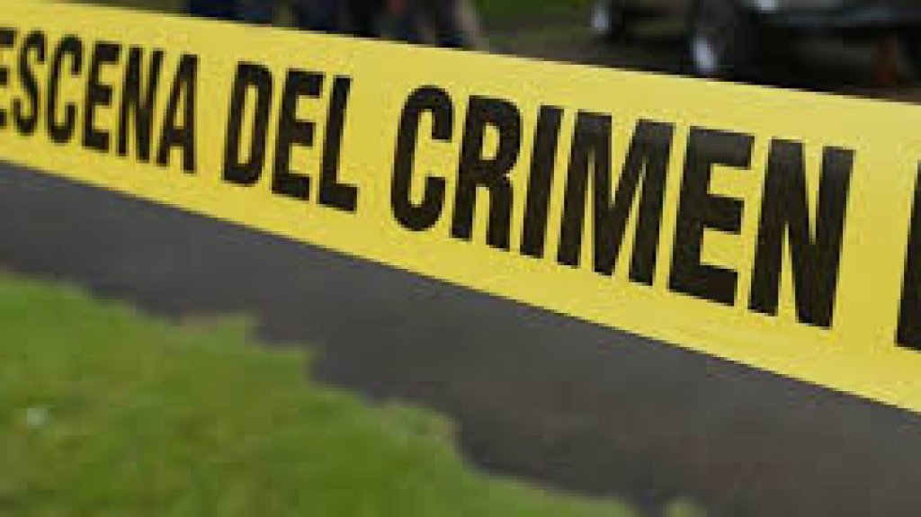  Encuentran una mujer muerta en el pastizal de un residencial en Ponce 