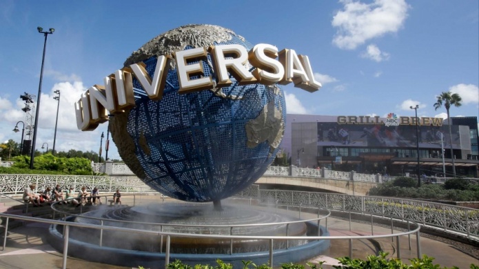 Muere empleado de Universal Orlando cuando trabajaba en atracciÃ³n del parque