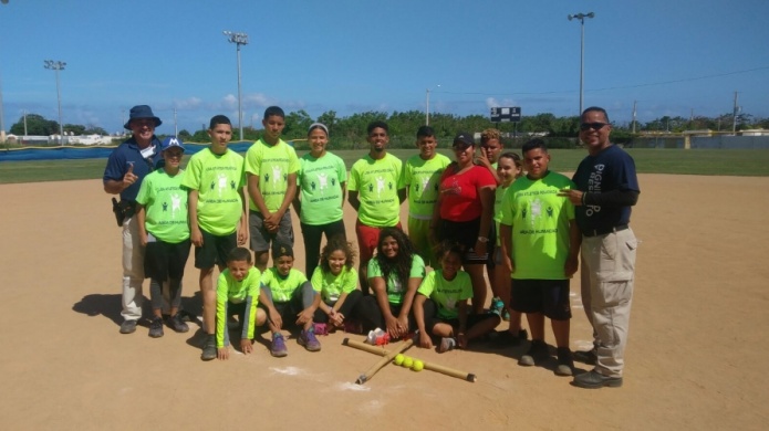 JÃ³venes de la liga atlÃ©tica en Humacao Campeones en Torneo BambÃº-Tenis