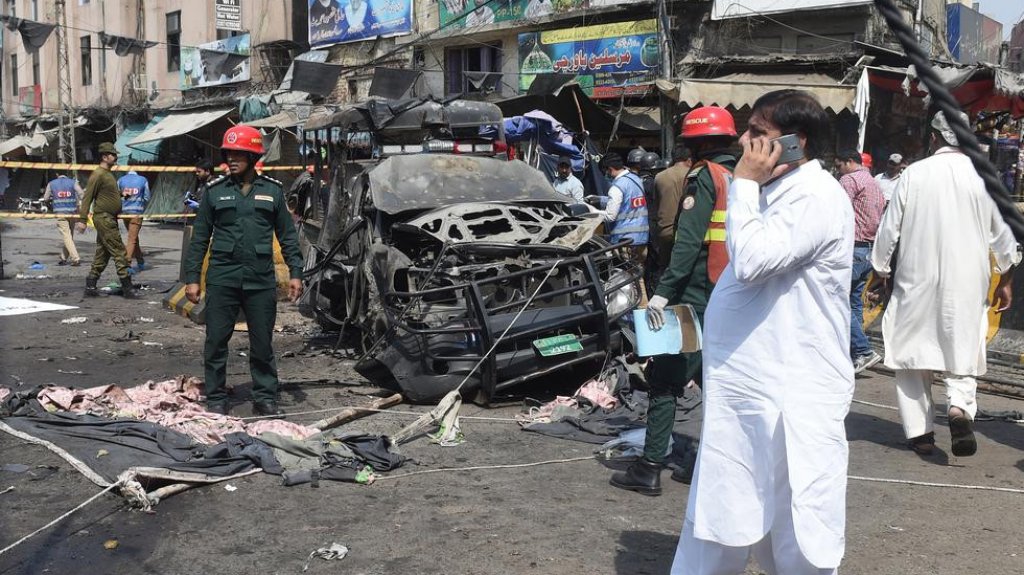  Video: Explosi&oacute;n en Pakist&aacute;n deja al menos 25 heridos 