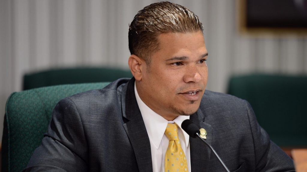  Exitosa feria de servicios en Arecibo 